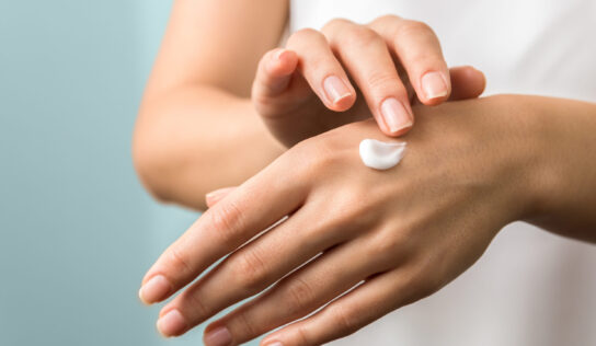 Dexpanthenol – heilsamer Balsam für wunde Haut und Schleimhäute