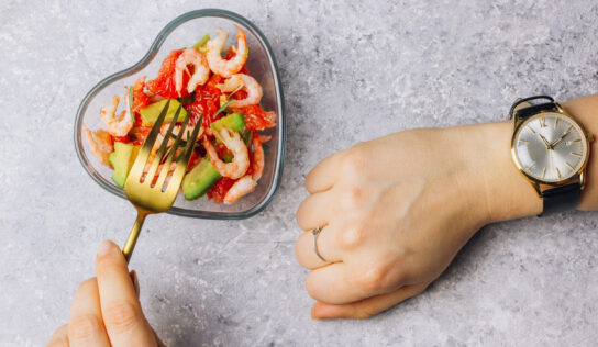Intermittierendes Fasten: Der ultimative Ernährungstrend